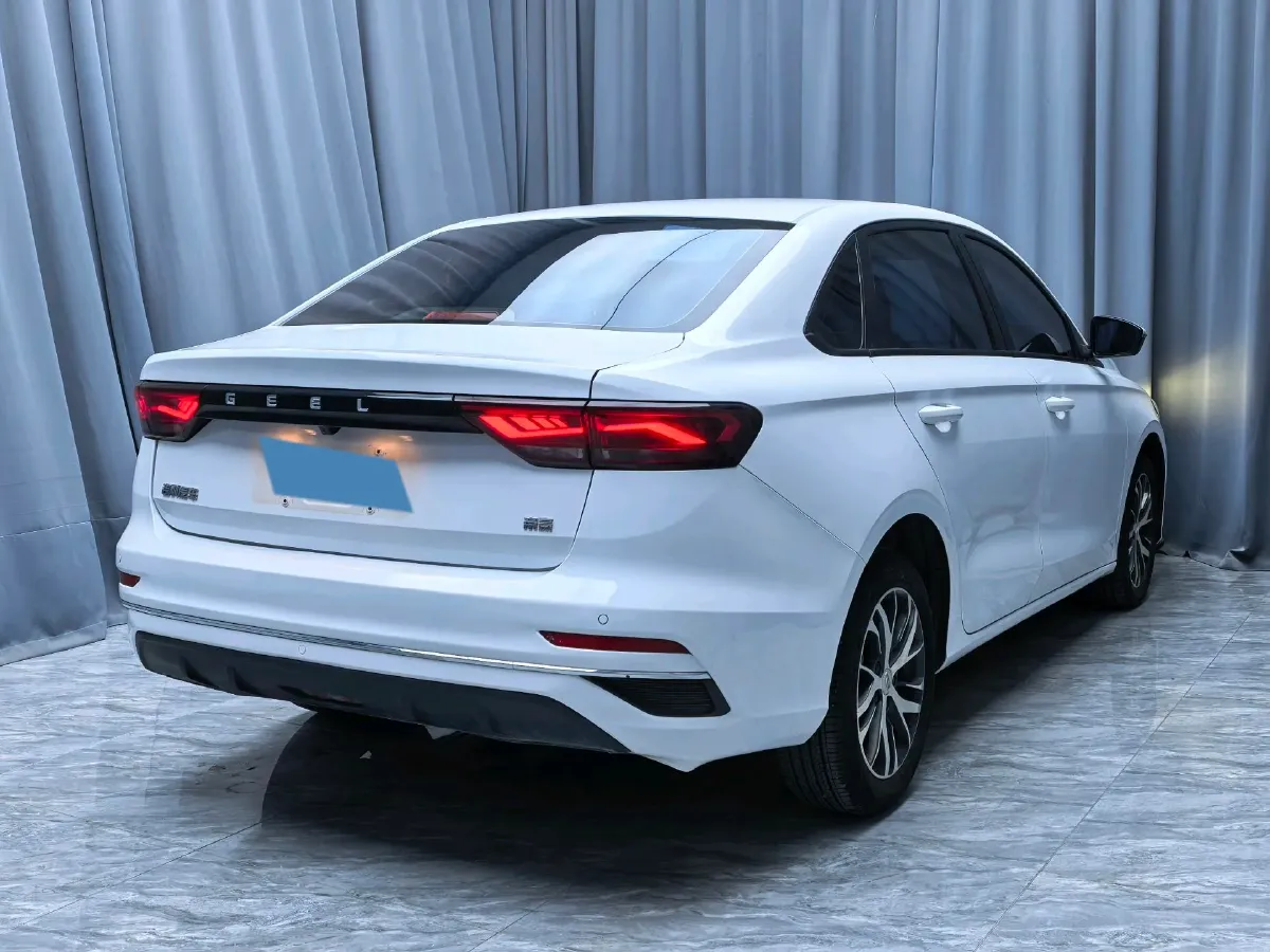 2022 Geely Emgrand 1.5L 114HP L4 CVT,autocango,china used car exporter,china ev exporter,chinese used car exporter,chinese used ev exporter
