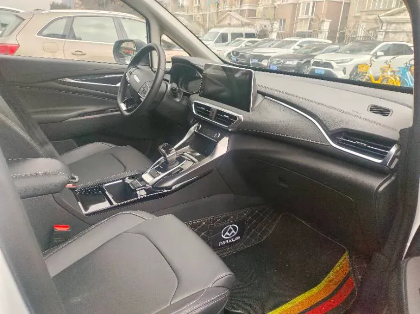 2024 Ford TransitT8 2.0T 154HP L4 6MT,autocango,china used car exporter,china ev exporter,chinese used car exporter,chinese used ev exporter