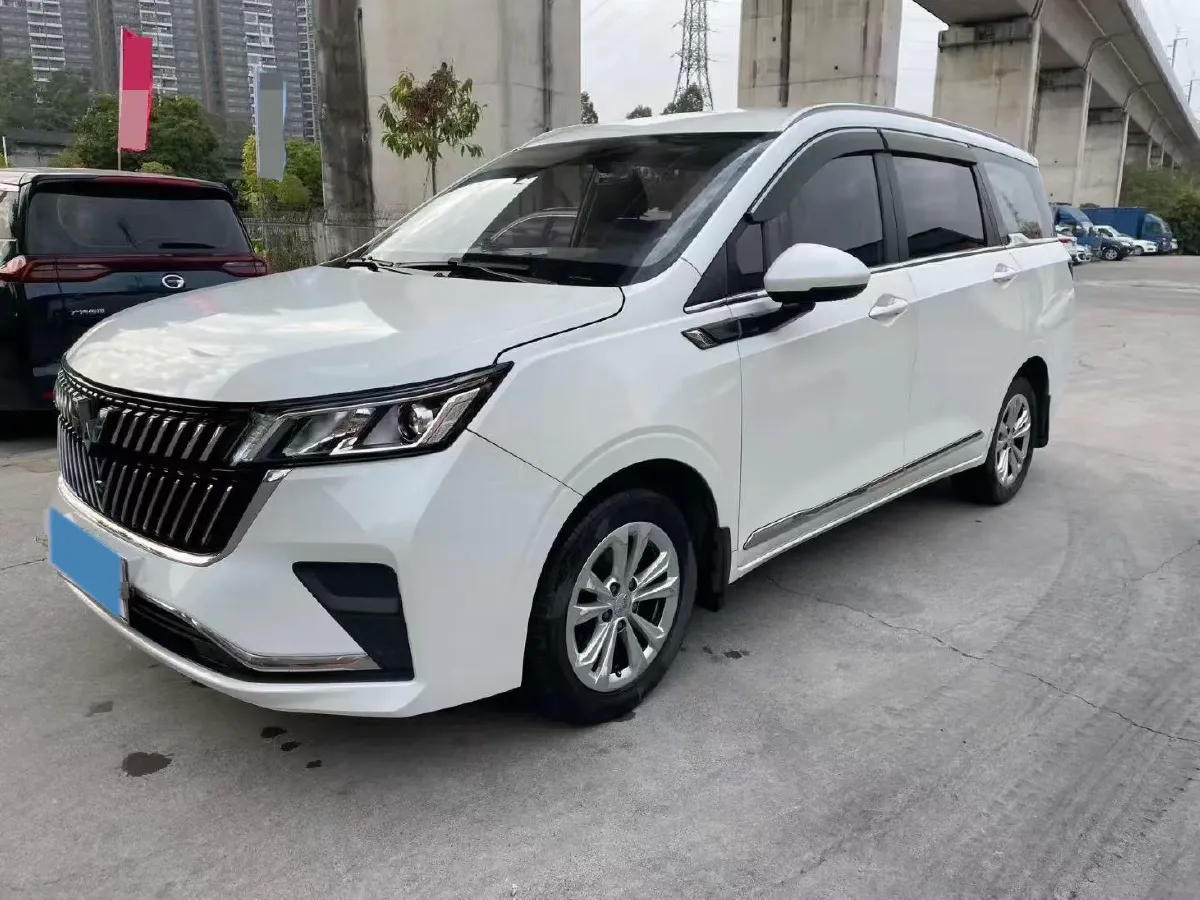 2022 WuLing JiaChen 1.5T 147HP L4 6MT,autocango,china used car exporter,china ev exporter,chinese used car exporter,chinese used ev exporter