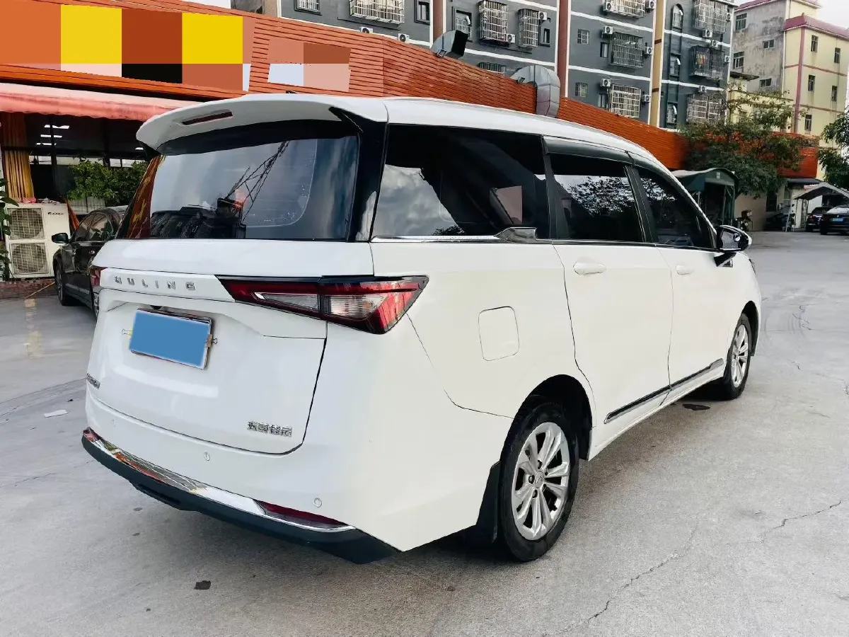 2022 WuLing JiaChen 1.5T 147HP L4 6MT,autocango,china used car exporter,china ev exporter,chinese used car exporter,chinese used ev exporter