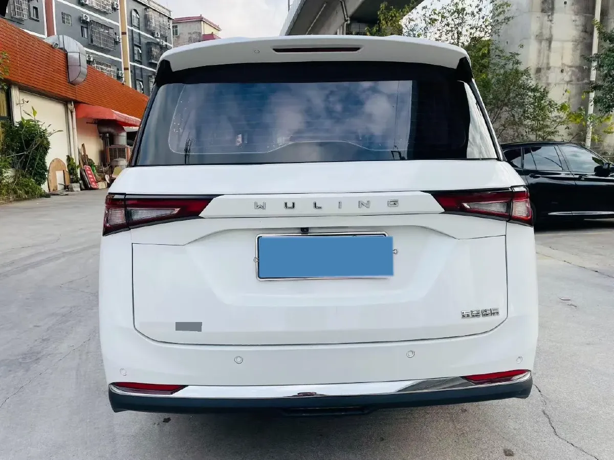2022 WuLing JiaChen 1.5T 147HP L4 6MT,autocango,china used car exporter,china ev exporter,chinese used car exporter,chinese used ev exporter