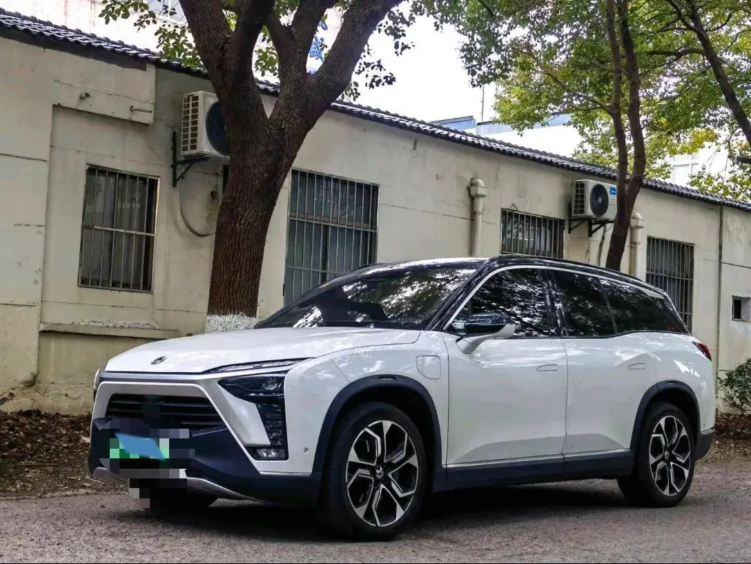 2020 NIO ES8 BEV 70KWH