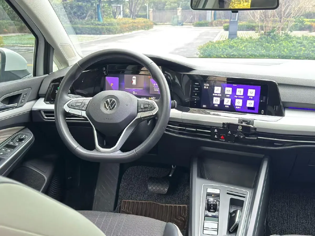 2023 Volkswagen Golf 1.4T 150HP L4 7DCT,autocango,china used car exporter,china ev exporter,chinese used car exporter,chinese used ev exporter