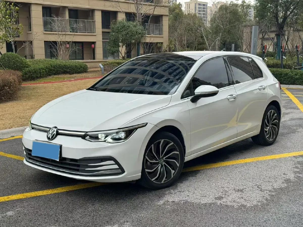 2023 Volkswagen Golf 1.4T 150HP L4 7DCT,autocango,china used car exporter,china ev exporter,chinese used car exporter,chinese used ev exporter