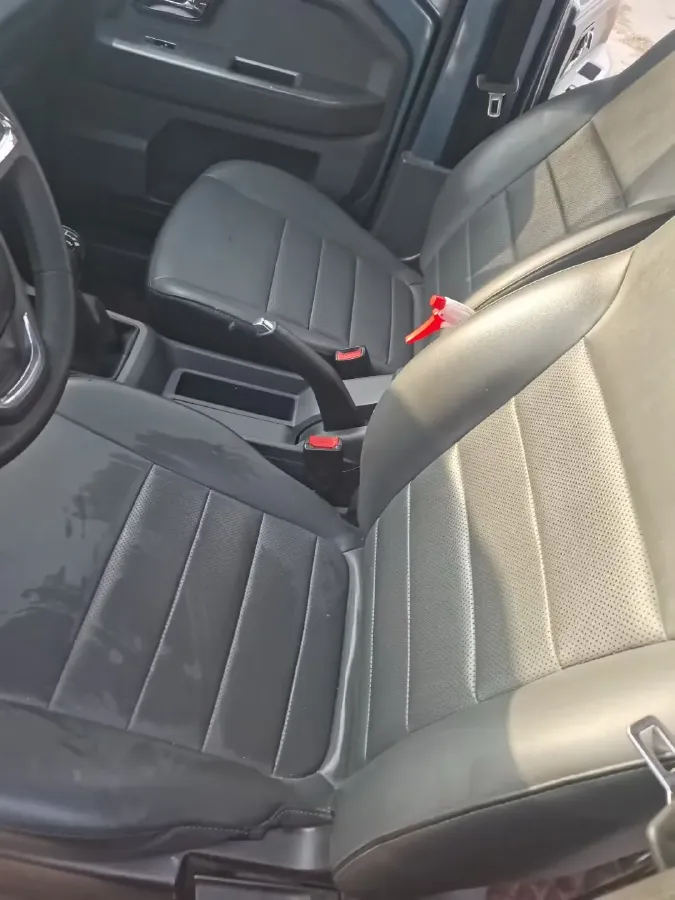 2021 WuLing ZhentTu 1.5L 99HP L4 5MT,autocango,china used car exporter,china ev exporter,chinese used car exporter,chinese used ev exporter