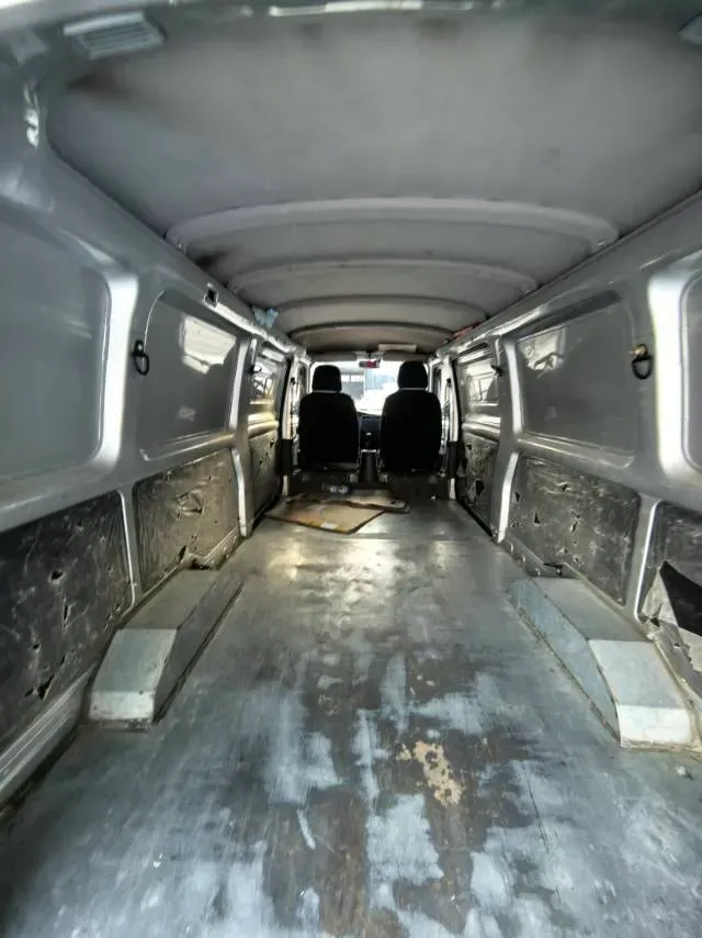 2021 SWM X2 1.5L 112HP L4 5MT,autocango,china used car exporter,china ev exporter,chinese used car exporter,chinese used ev exporter