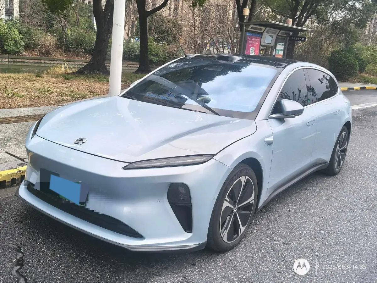 2024 NIO ET5T BEV 100KWH