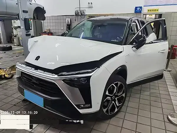 2020 NIO ES8 BEV 70KWH