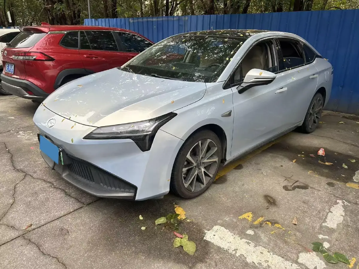 2022 ChangAn Oshan Z6 1.5T 170HP L4 6TCT PHEV 28.4KWH