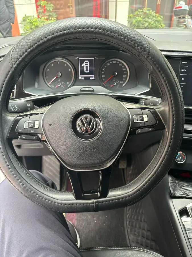 2019 Volkswagen Tharu 1.4T 150HP L4 7DCT,autocango,china used car exporter,china ev exporter,chinese used car exporter,chinese used ev exporter