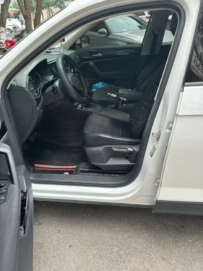 2019 Volkswagen Tharu 1.4T 150HP L4 7DCT,autocango,china used car exporter,china ev exporter,chinese used car exporter,chinese used ev exporter