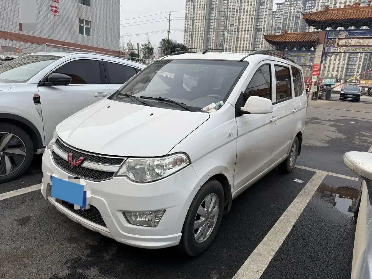 2016 WuLing HongGuang 1.5L 112HP L4 5MT