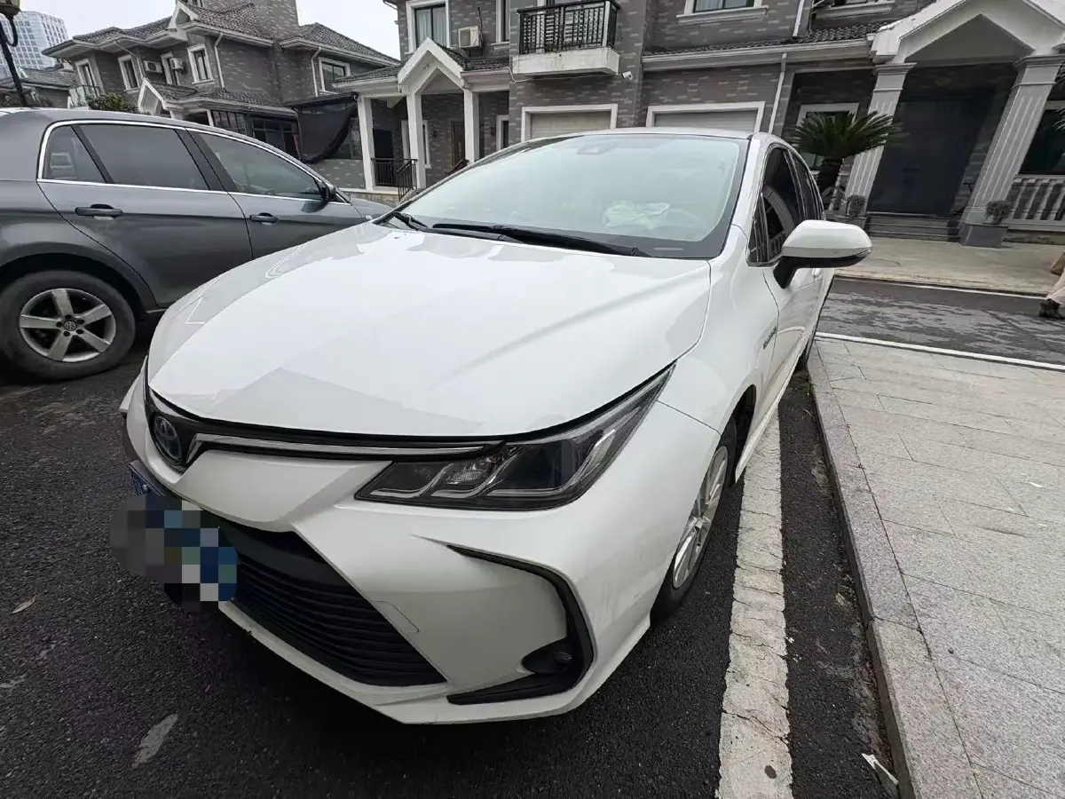 2022 Toyota Corolla 1.8L 98HP L4 E-CVT Hybrid