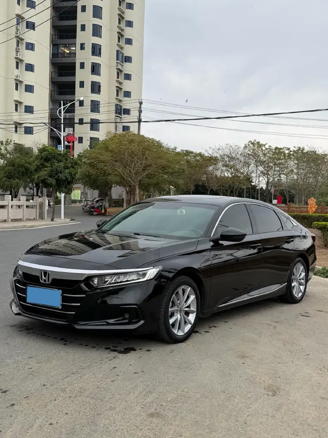 2022 Honda Accord 1.5T 194HP L4 CVT
