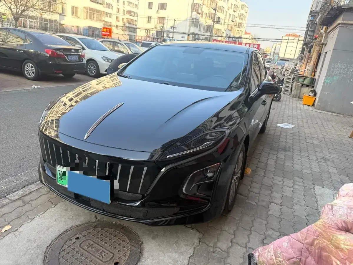 2022 HongQi E-QM5 BEV 54KWH