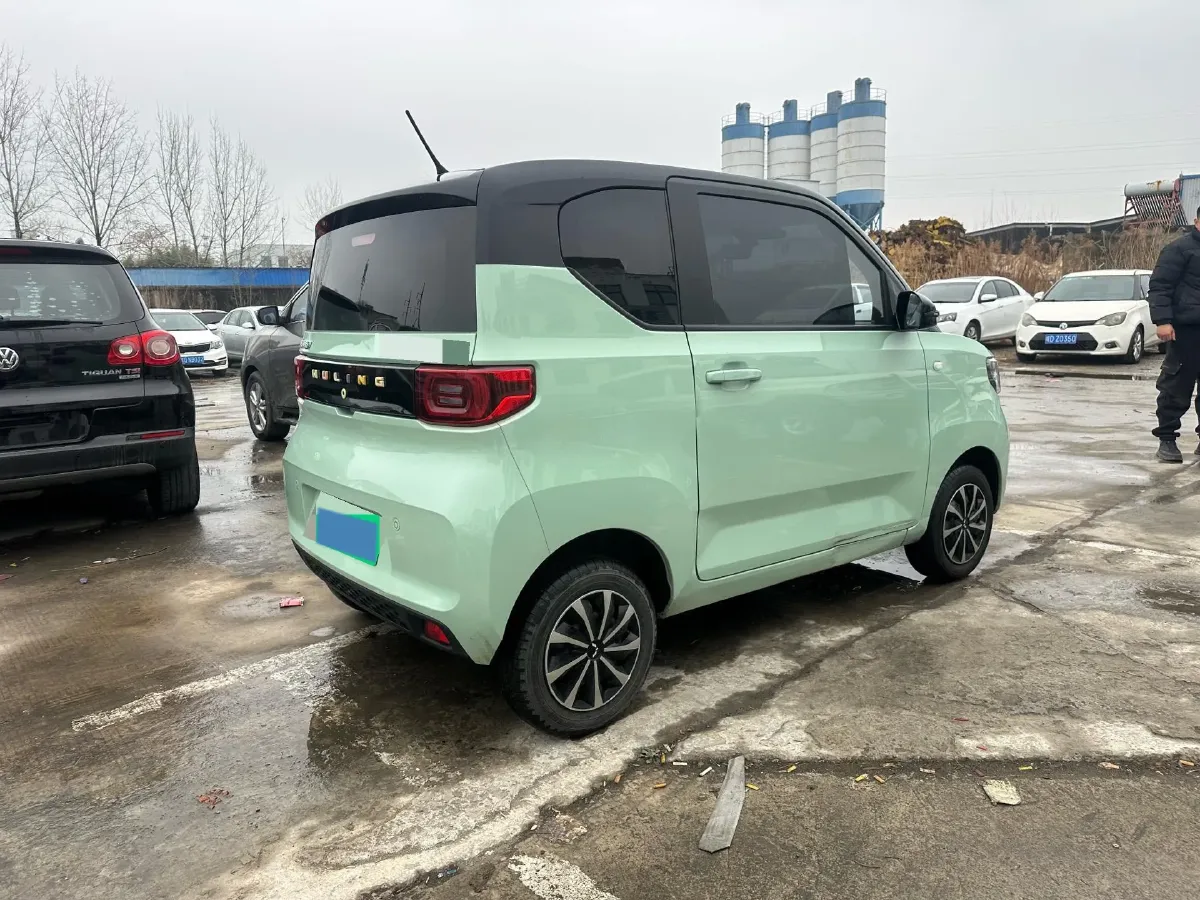 2021 WuLing HongGuang MINI EV BEV 13.9KWH,autocango,china used car exporter,china ev exporter,chinese used car exporter,chinese used ev exporter