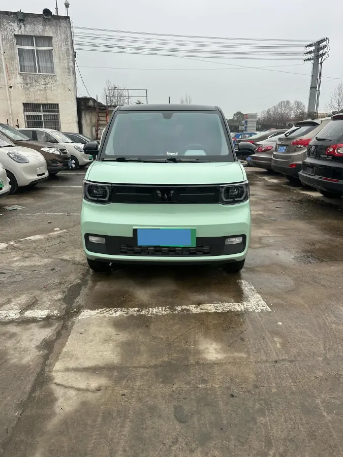 2021 WuLing HongGuang MINI EV BEV 13.9KWH,autocango,china used car exporter,china ev exporter,chinese used car exporter,chinese used ev exporter