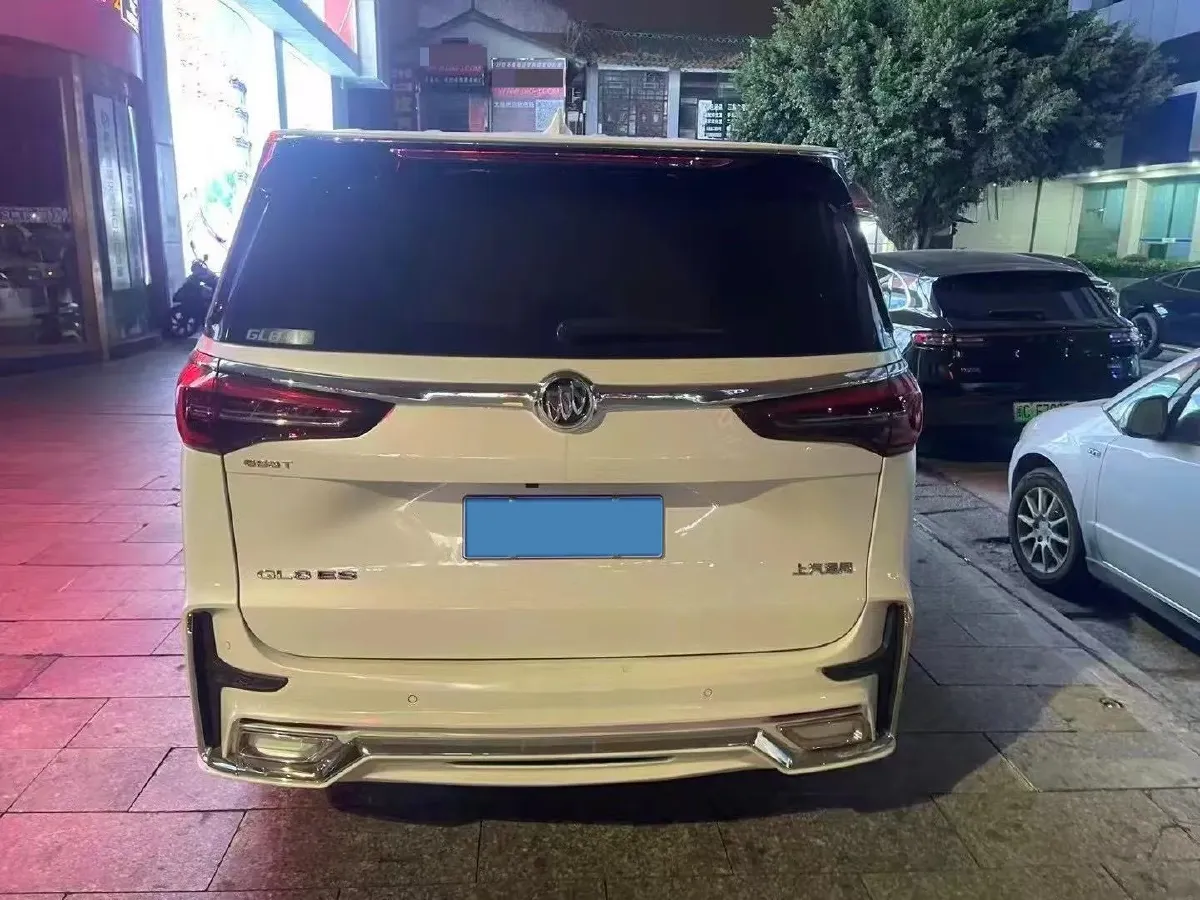 2021 Buick GL8 2.0T 237HP L4 9AT,autocango,china used car exporter,china ev exporter,chinese used car exporter,chinese used ev exporter