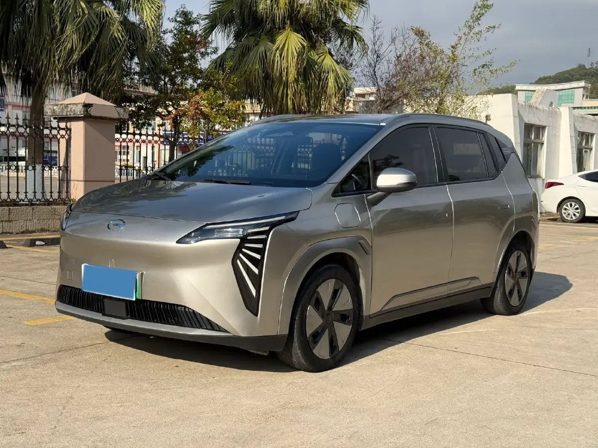 2023 Everus VE-1 BEV 61.3KWH