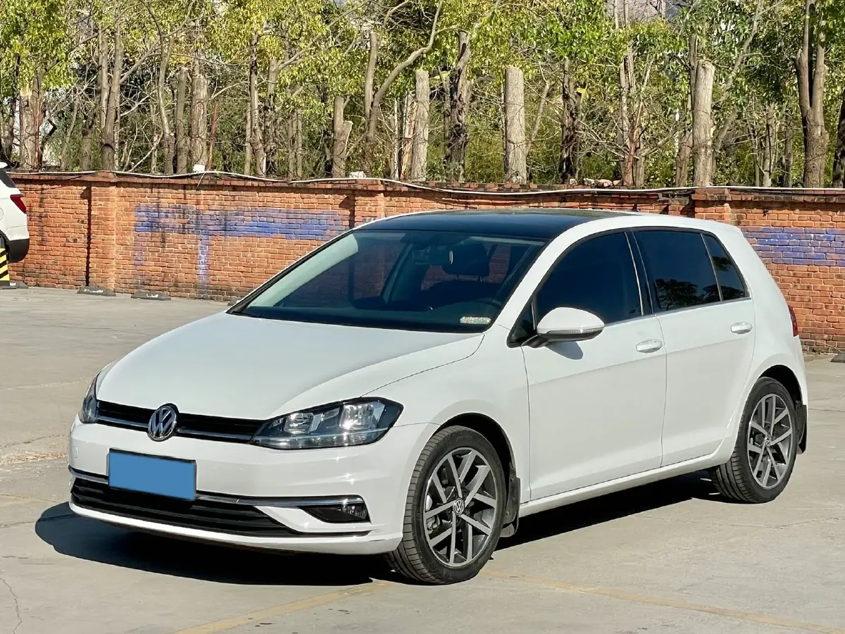2020 Volkswagen Golf 1.4T 150HP L4 7DCT