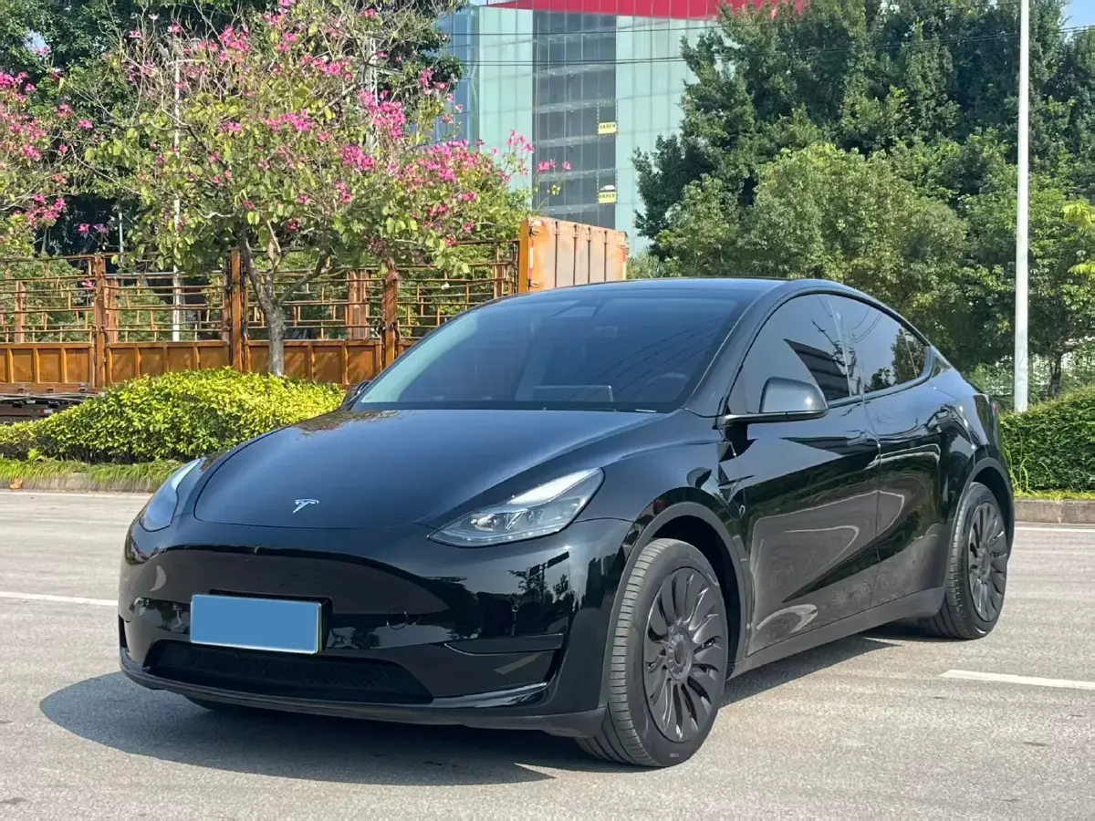 2022 Tesla Model Y BEV 60KWH