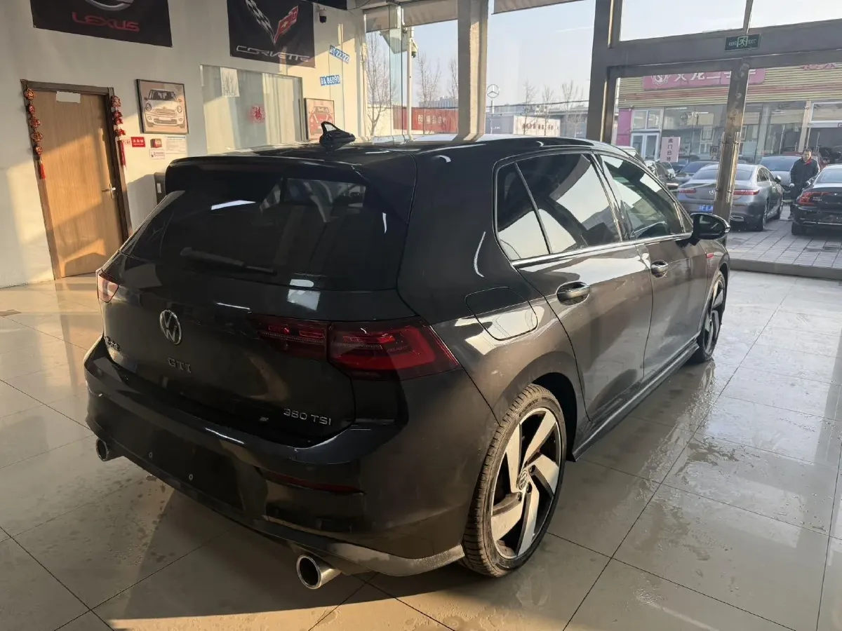 2023 Volkswagen GolfGTI 2.0T 220HP L4 7DCT,autocango,china used car exporter,china ev exporter,chinese used car exporter,chinese used ev exporter