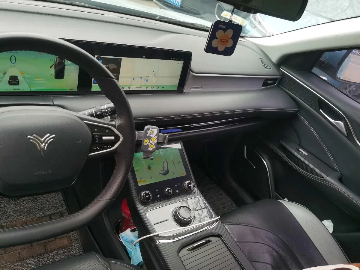 2021 DongFeng Aeolus E70 BEV 52.99KWH,autocango,china used car exporter,china ev exporter,chinese used car exporter,chinese used ev exporter