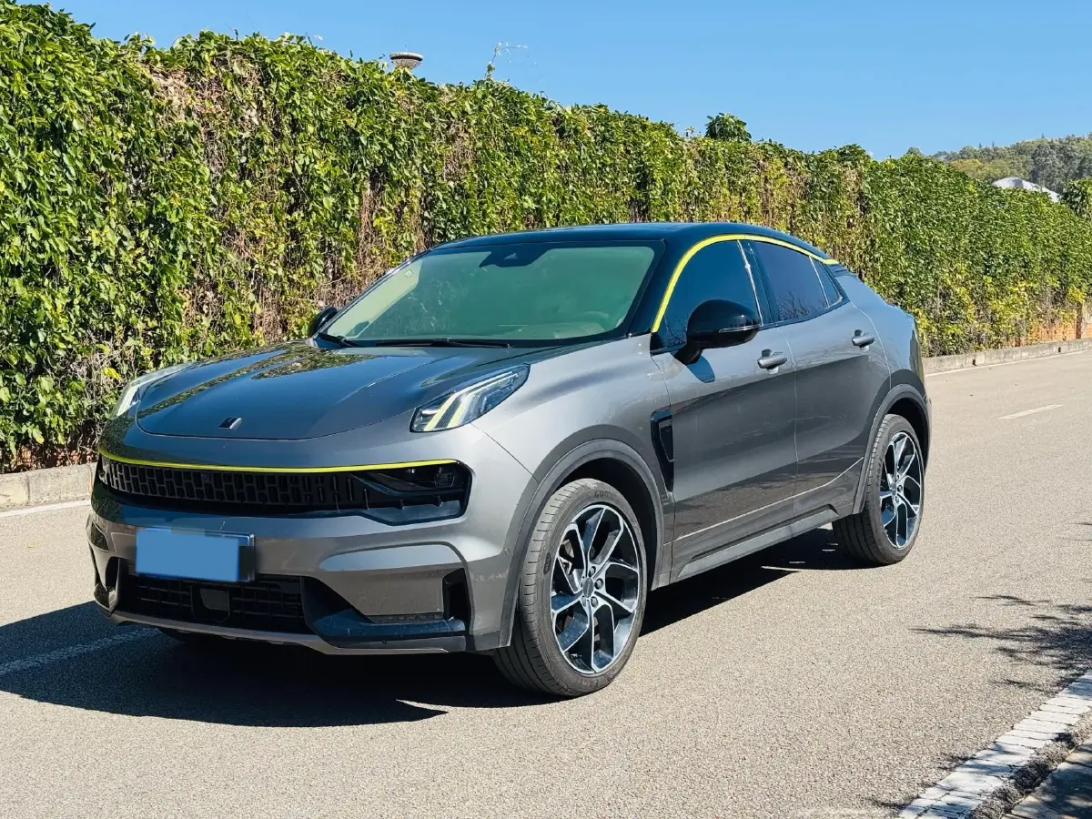 2020 LYNK&CO 05 2.0T 254HP L4 8AT