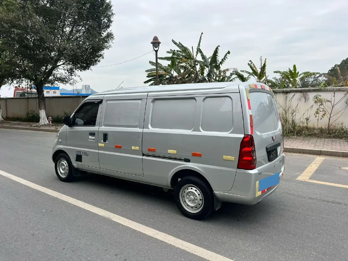 2021 ChangAn KuaYue KuaYueWang X3 1.6L 122HP L4 5MT,autocango,china used car exporter,china ev exporter,chinese used car exporter,chinese used ev exporter