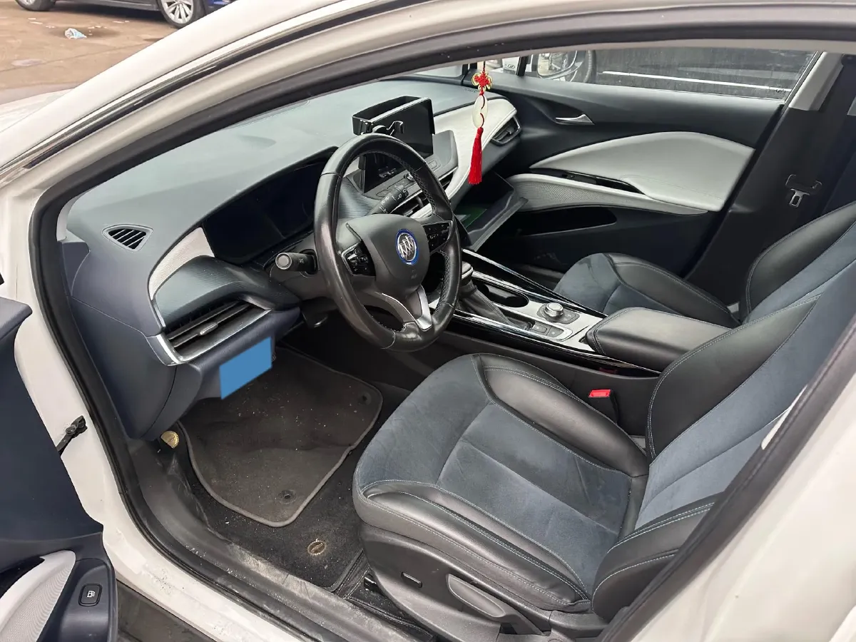 2020 Ford Escape 2.0T 248HP L4 8AT,autocango,china used car exporter,china ev exporter,chinese used car exporter,chinese used ev exporter