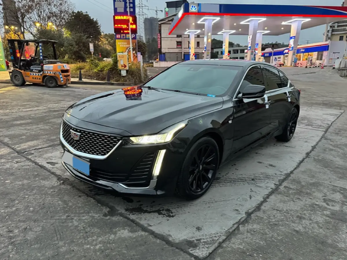 2020 Cadillac CT5 2.0T 241HP L4 10AT