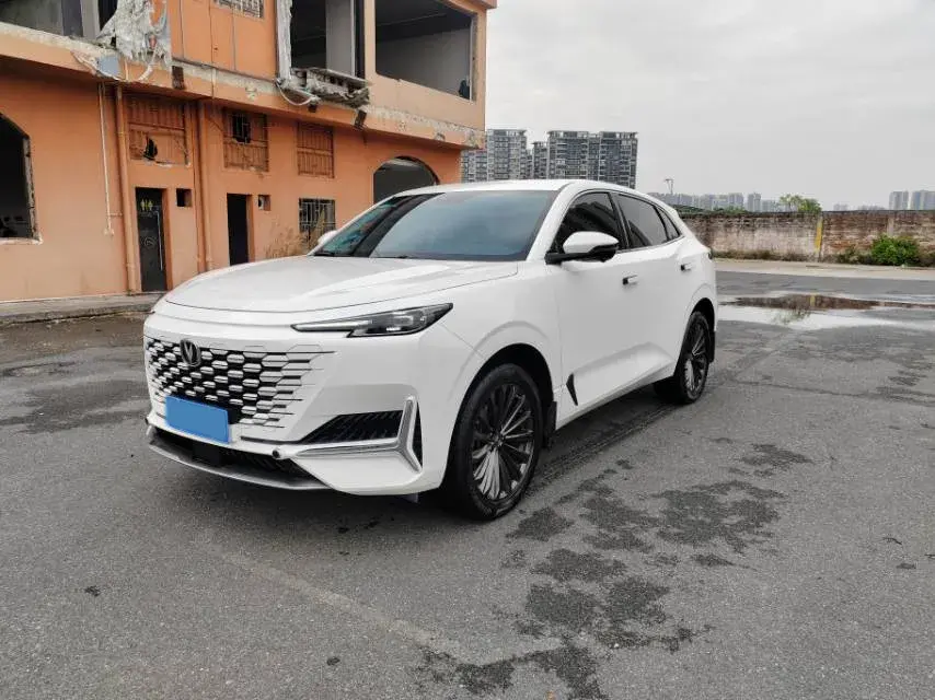 2021 ChangAn UNI-K 2.0T 233HP L4 8AT