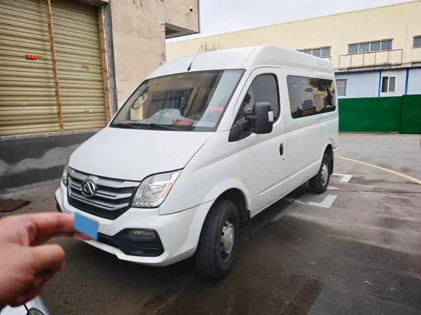 2019 MAXUS XinTu V80 2.5T 136HP L4 6MT