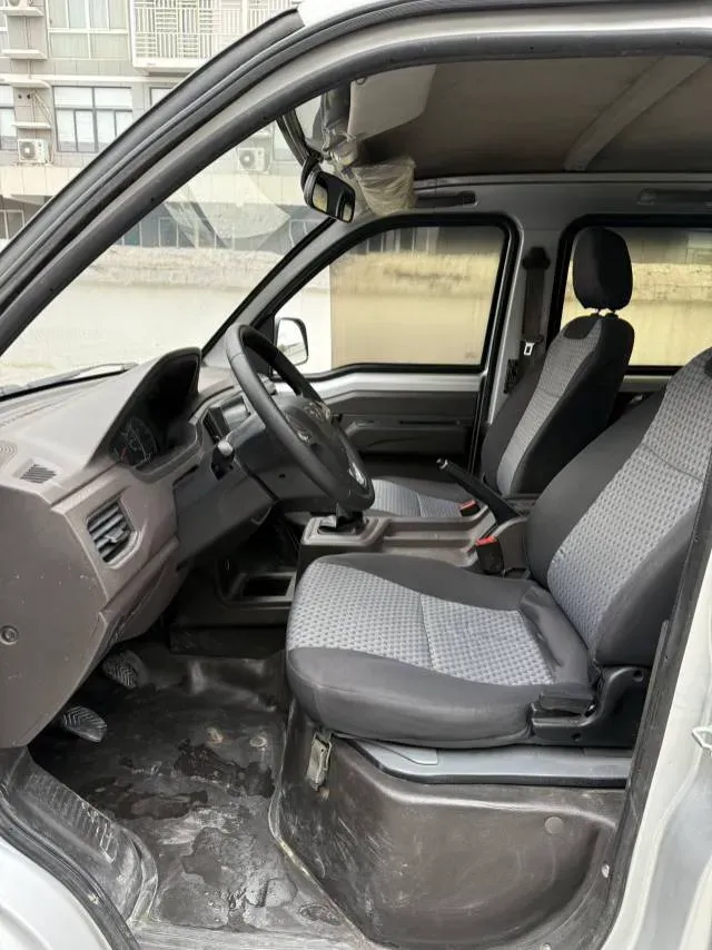 2021 WuLing RongGuang New Truck 1.8L 125HP L4 5MT,autocango,china used car exporter,china ev exporter,chinese used car exporter,chinese used ev exporter