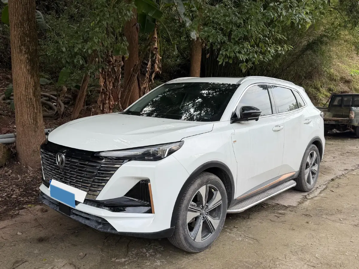 2022 ChangAn Oshan X7 Plus 1.5T 188HP L4 7DCT