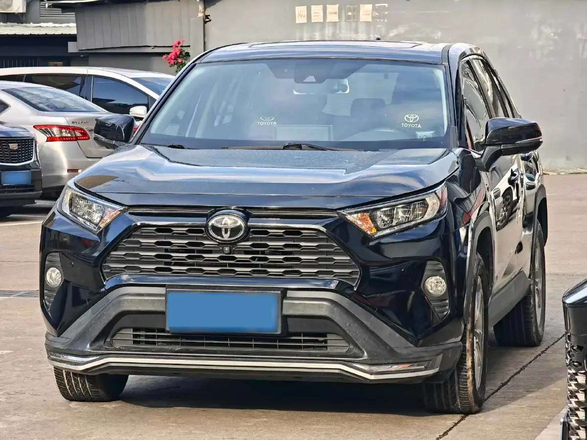 2022 Toyota RAV4 2.0L 171HP L4 CVT