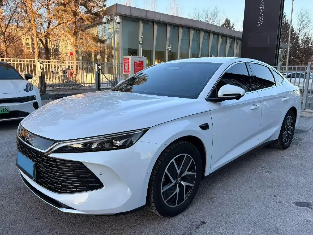 2025 BYD QinL 1.5L 101HP L4 E-CVT PHEV 15.87KWH