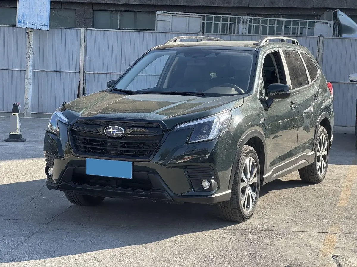 2024 Subaru Forester 2.5L 169HP H4 CVT