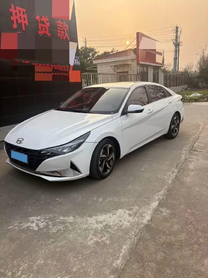2023 Hyundai Elantra 1.5L 115HP L4 CVT