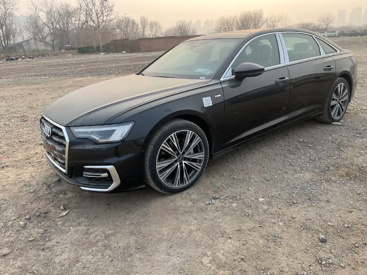 2024 Audi A6L 2.0T 245HP L4 7DCT