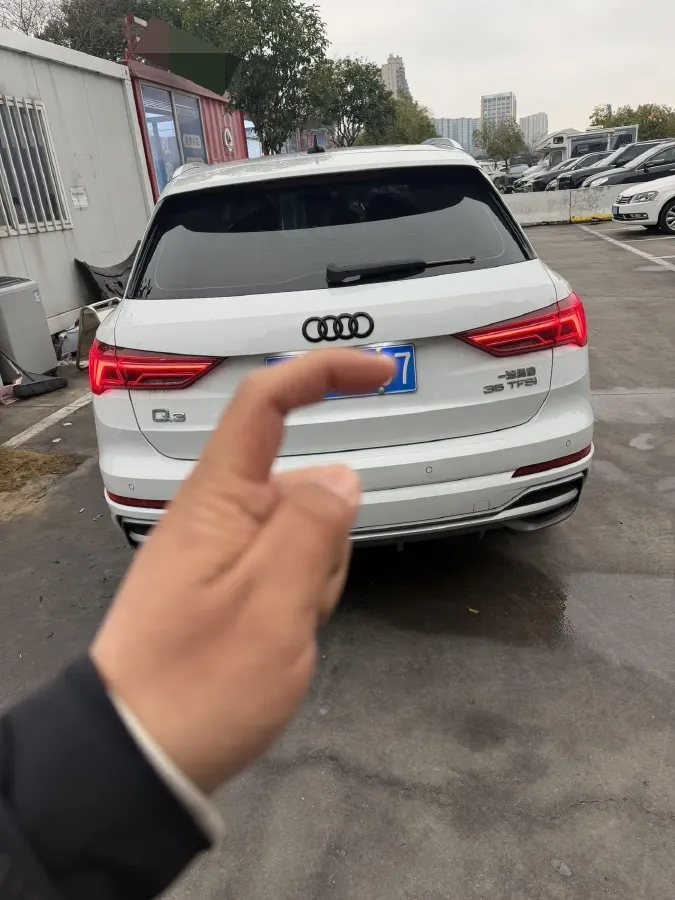 2022 Audi Q3 1.4T 150HP L4 7DCT,autocango,china used car exporter,china ev exporter,chinese used car exporter,chinese used ev exporter