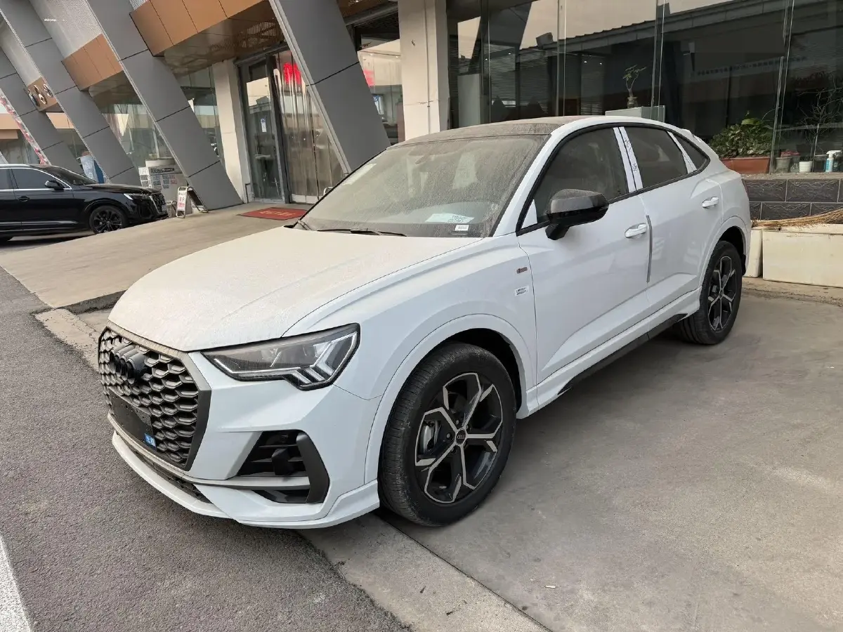 2024 Audi Q3 2.0T 186HP L4 7DCT