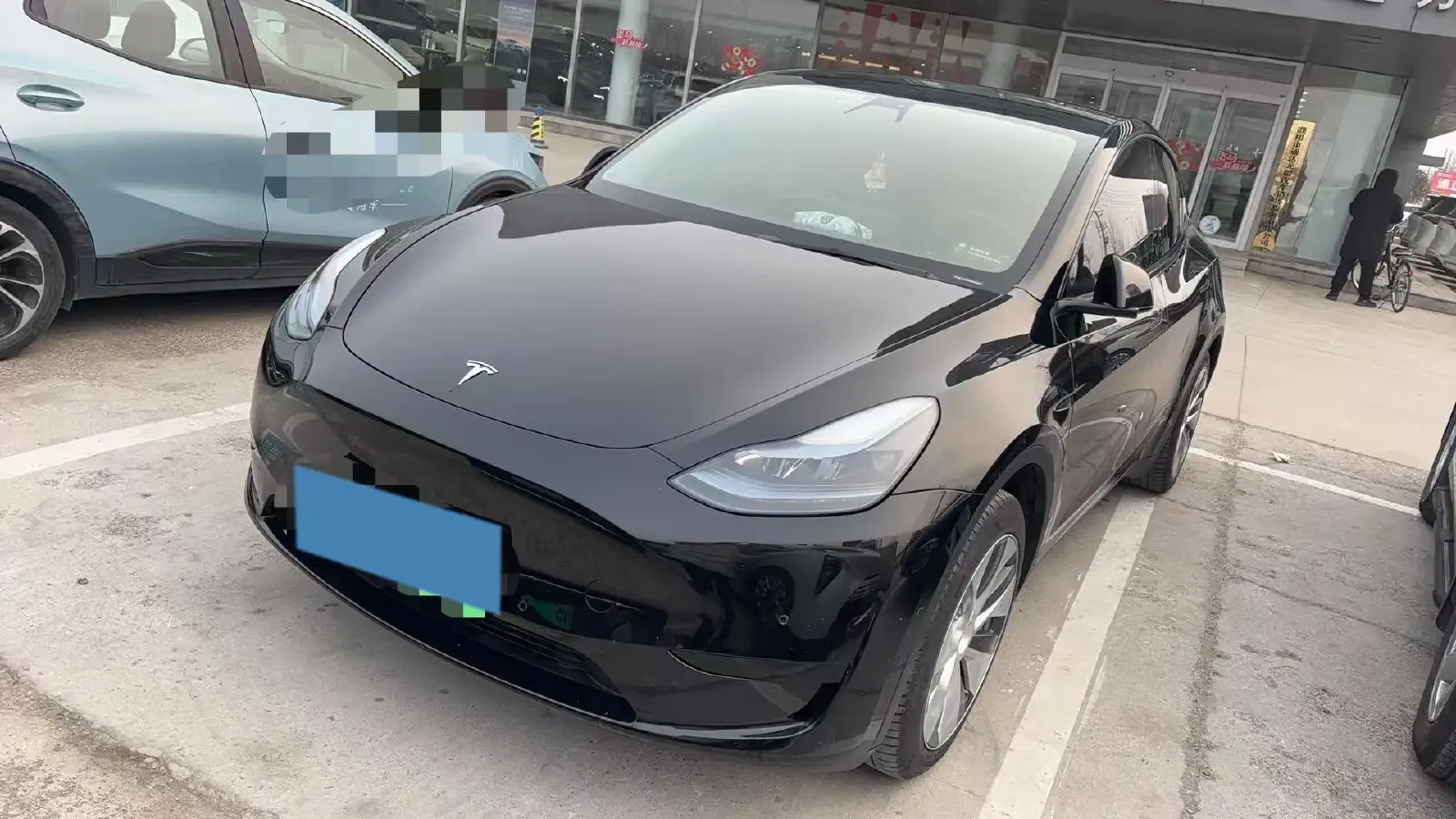 2022 Tesla Model Y BEV 60KWH