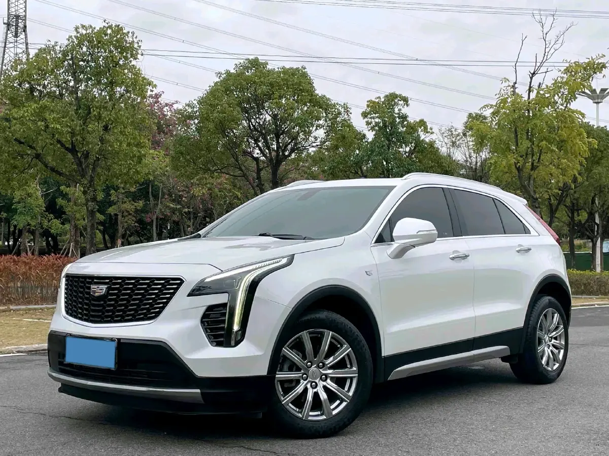 2021 Cadillac XT4 2.0T 237HP L4 9AT