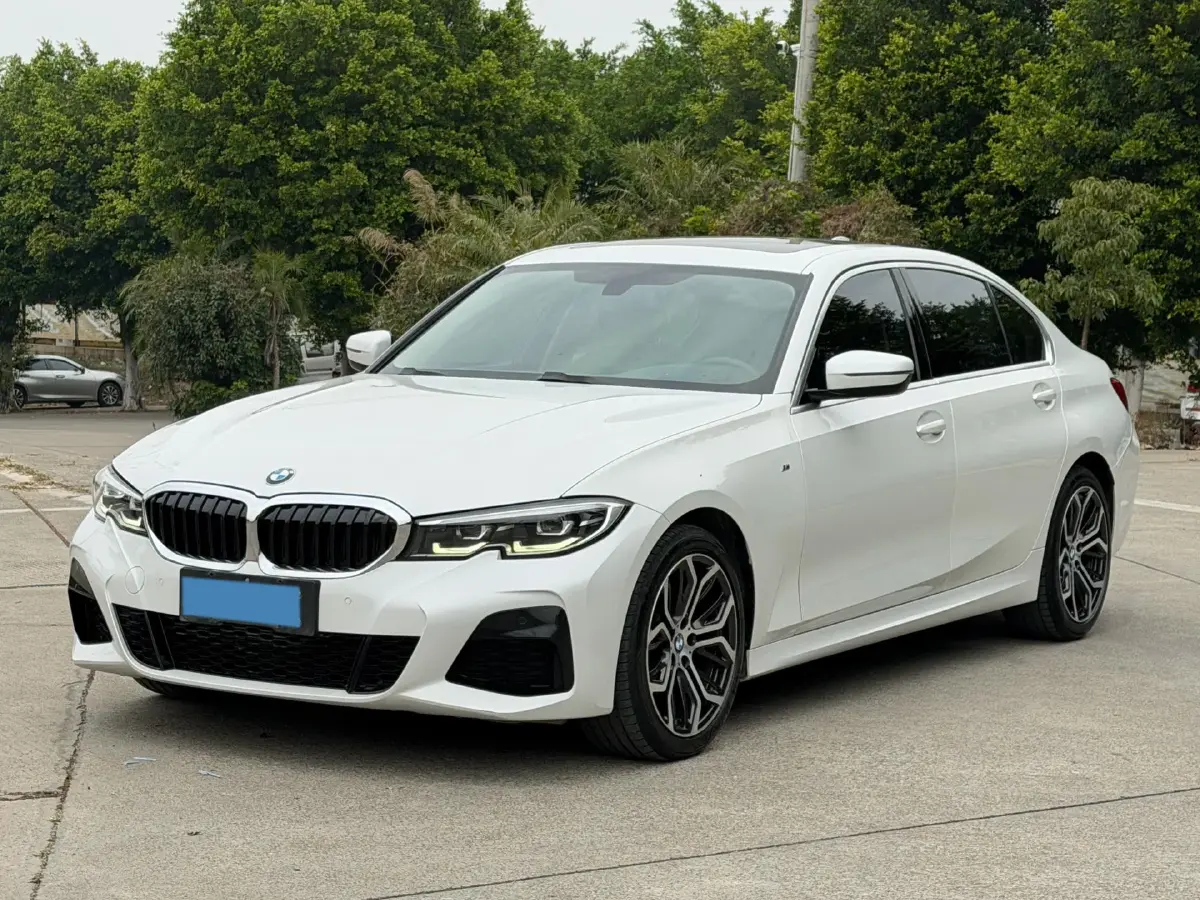 2021 BMW 3 Series 2.0T 156HP L4 8AT
