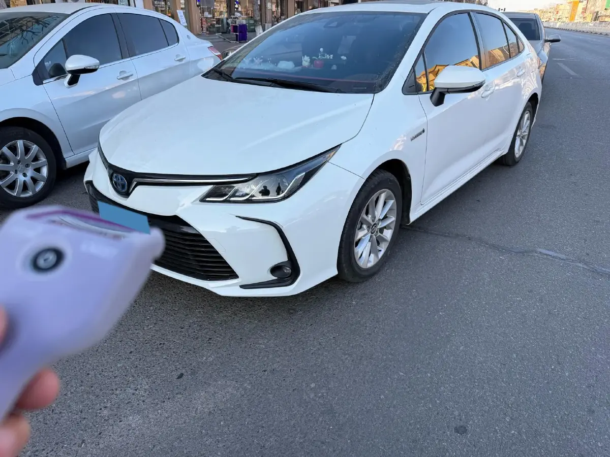 2022 Toyota Corolla 1.8L 98HP L4 E-CVT Hybrid