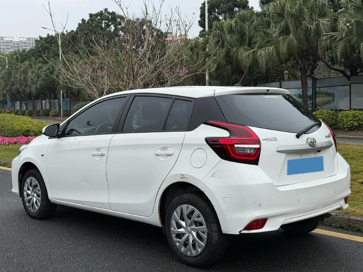 2021 Toyota Vios FS 1.5L 112HP L4 CVT,autocango,china used car exporter,china ev exporter,chinese used car exporter,chinese used ev exporter
