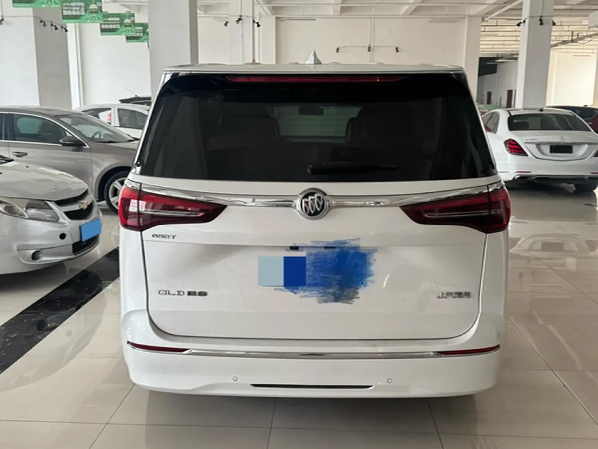 2020 Buick GL8 2.0T 237HP L4 9AT,autocango,china used car exporter,china ev exporter,chinese used car exporter,chinese used ev exporter