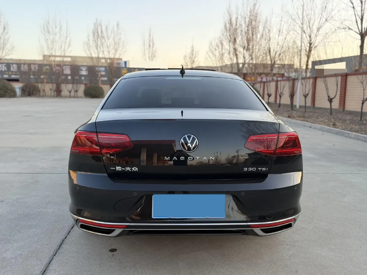 2020 Volkswagen Magotan 2.0T 186HP L4 7DCT,autocango,china used car exporter,china ev exporter,chinese used car exporter,chinese used ev exporter
