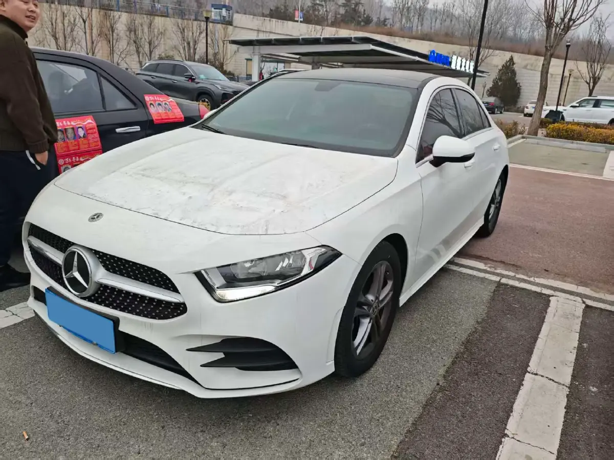 2022 Mercedes-Benz A Class 1.3T 136HP L4 7DCT